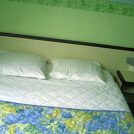 Hotel Proche Cherbourg L'eden A Brix